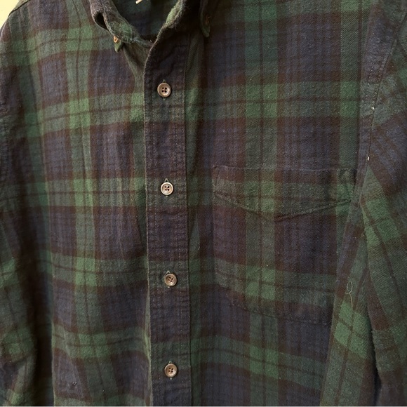 L.L. Bean Vintage flannel in Men’s Large-Tall in Green/Navy - Picture 3 of 7